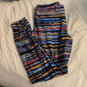 LulaRoe multi colored leggings